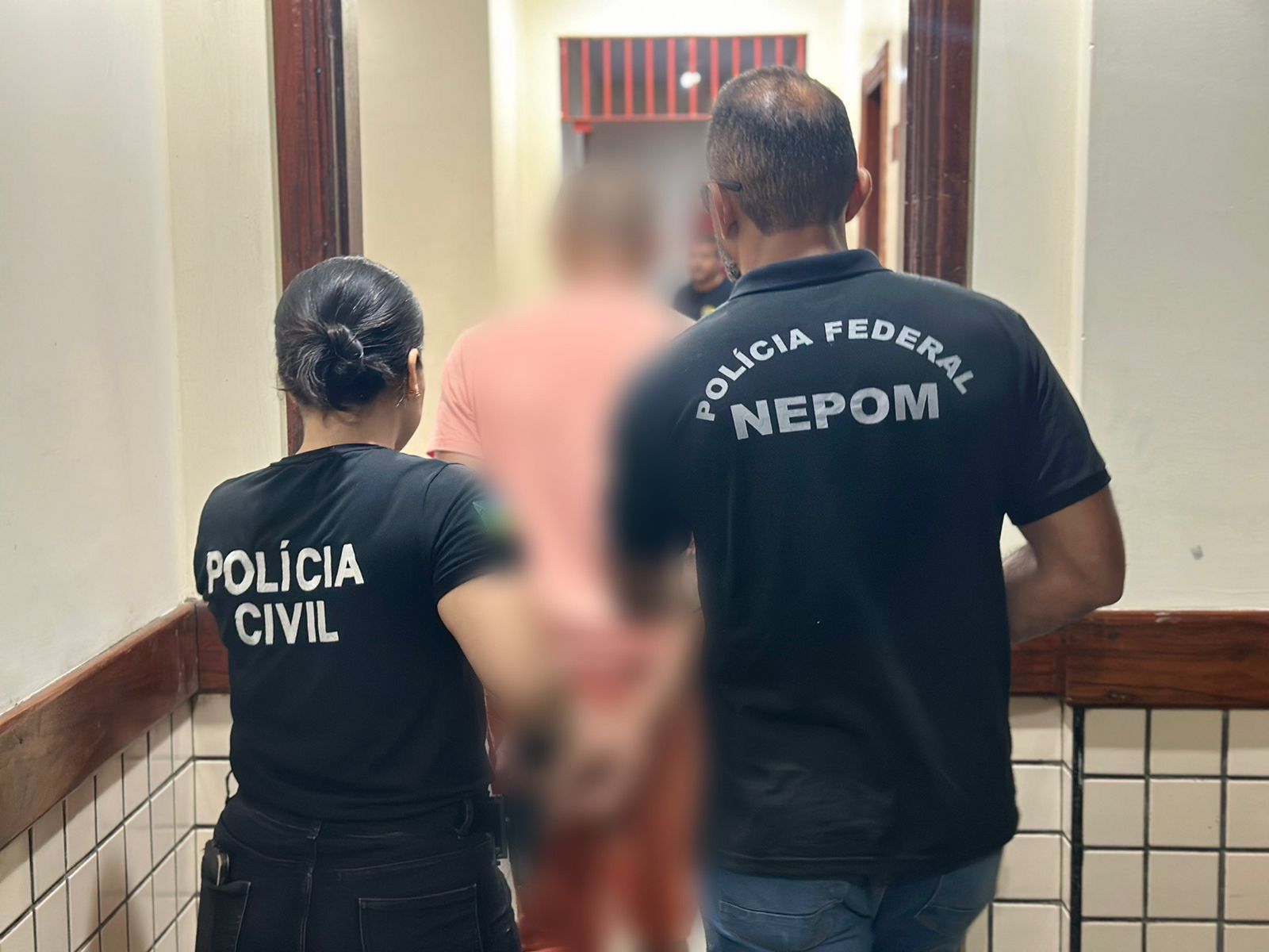 EM MACAPÁ, LÍDER DO SEQUESTRO DA LANCHA EM PORTO DE MOZ-PA SE ENTREGA À POLÍCIA CIVIL